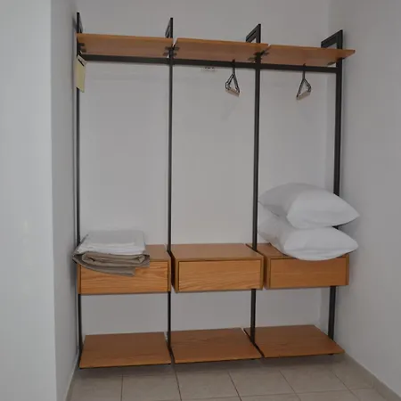 Harmonia 1 Apartment Himare