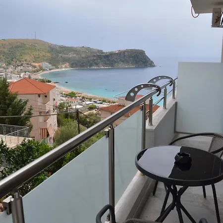 Apartment Harmonia 1 Himare